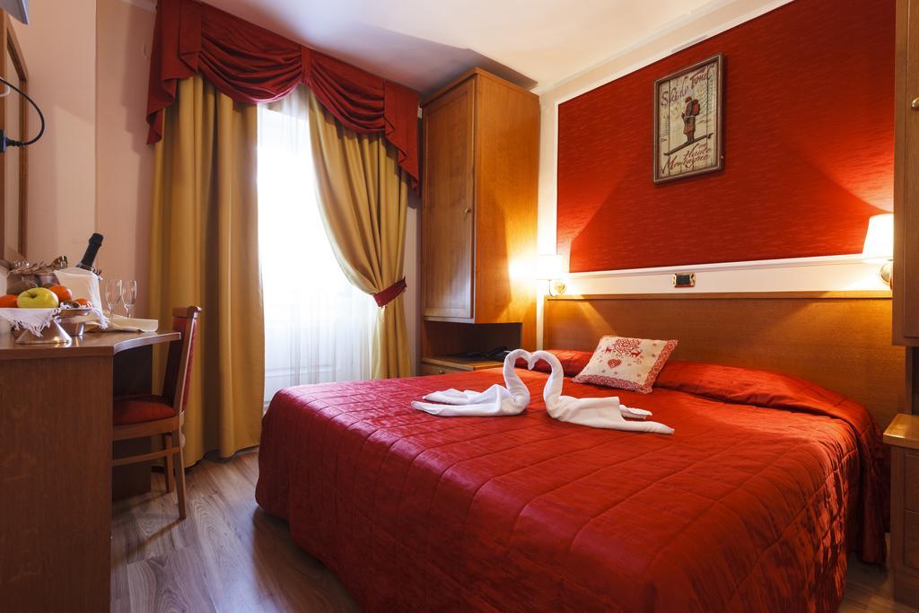 Hotel Savoy Colle Sestriere Kültér fotó