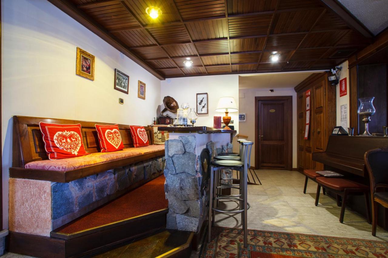 Hotel Savoy Colle Sestriere Kültér fotó